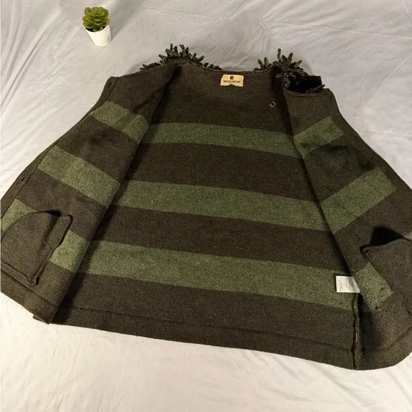 Woolrich 100% Lambs Wool Green Stripe Fringe Collar Button Up Vest - XXL - Picture 3 of 8